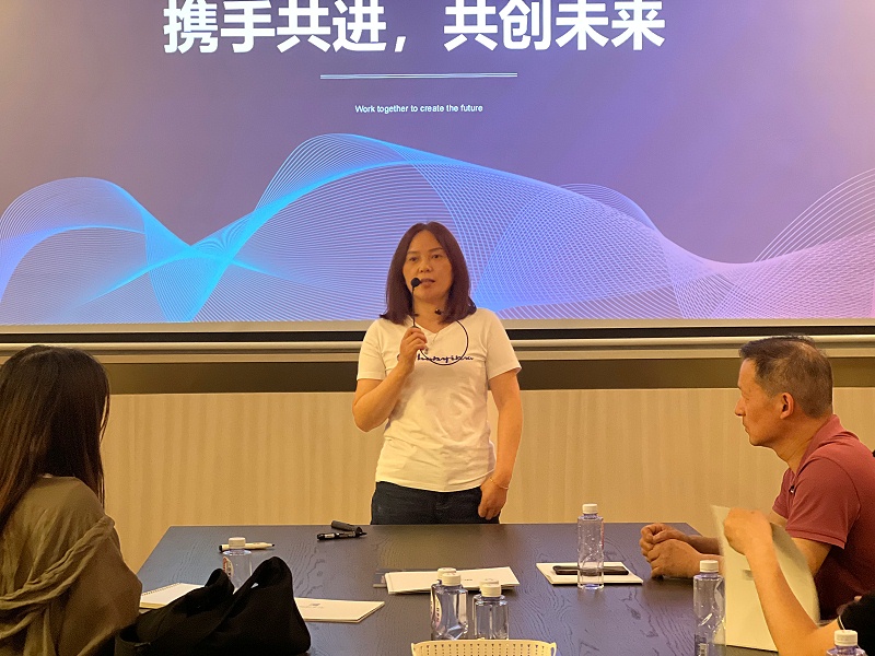 草莓视频在线观看网站科技大杭州样板市场座谈会
